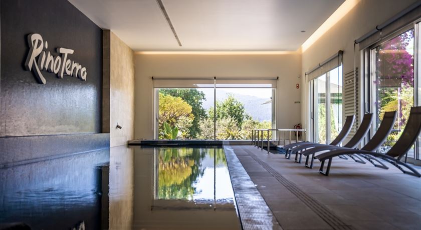 2 in 1 - Relaxation massage and facial treatment 1H40