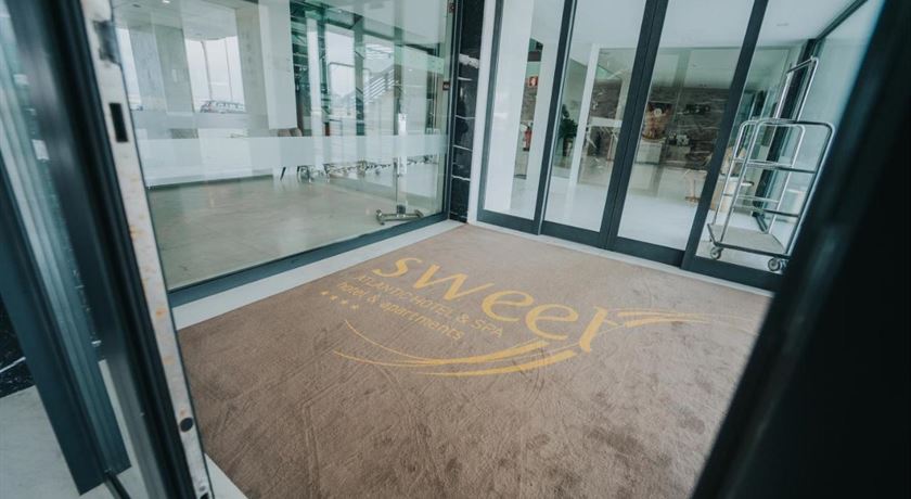 Sweet Atlantic Hotel & Spa-12